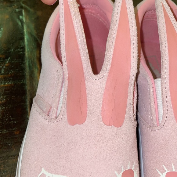 ✨✨HOST PICK✨✨ Light Pink VANS in size US kids 4 Pink bunny - Picture 5 of 9